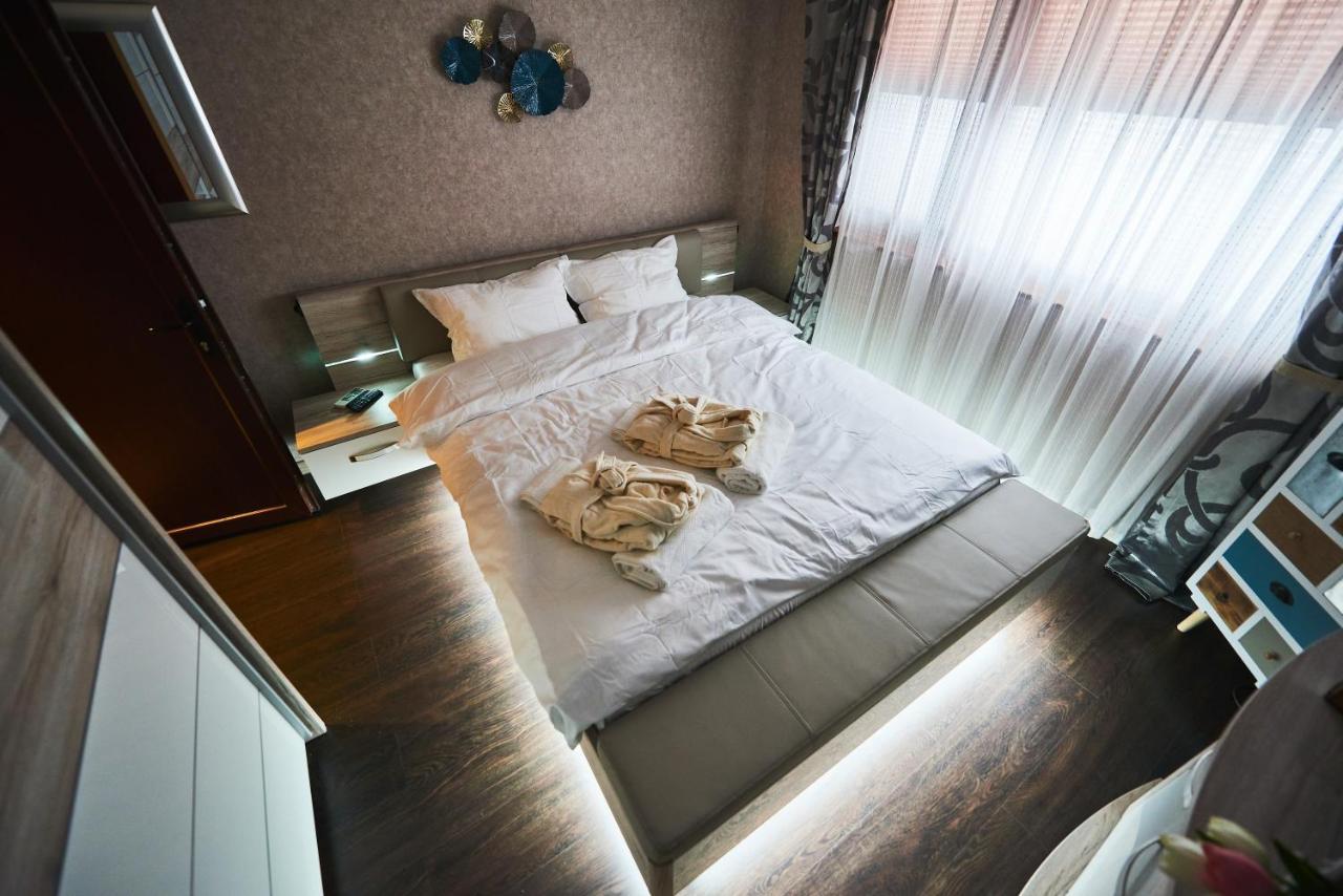 Apartment Alpremira Varna Exteriör bild